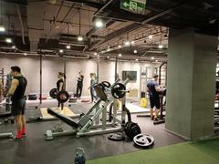 -宝力豪健身(中粮广场店)