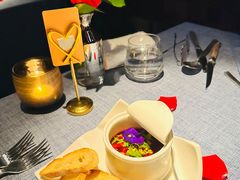 -弦月窗LUNETTE BY AMANDA(复兴路店)