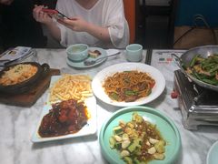 -小菜园新徽菜(宜兴八佰伴店)