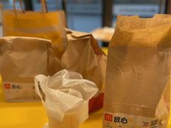 -麦当劳(东岳大道店)