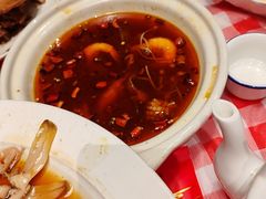 -鱼满舱·鲜活海鲜·正宗鲁菜