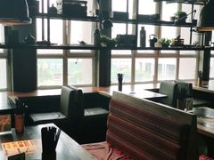卡座-夯鱼烤鱼·尔滨地标美食(国展店)