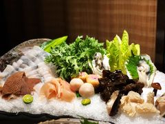 -余欢领鲜火锅(新街口店)
