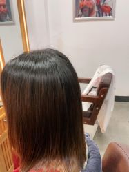 -心迪染发专门店