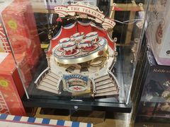 -九木杂物社(新奥购物中心店)