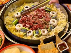 -陈叉子钢盆烤肉(中原万达店)