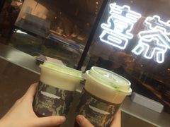 红玉-喜茶(上海正大广场店)