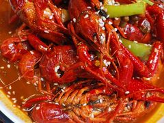 -虾弄弄海派小龙虾·牛羊蝎子火锅