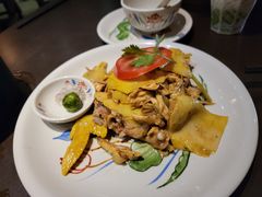 越式麻油捞鸡-大头虾越式风味餐厅(光明广场店)