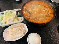 -湘肠香火锅店(团结湖店)