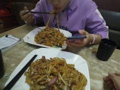 -圣罗兰叻沙茶餐厅(金峰路店)