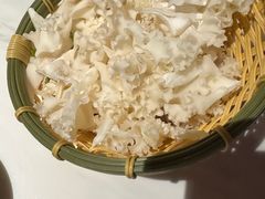 -喃喃椰·糟粕醋椰子鸡火锅(七堡花园店)
