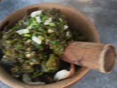 -咊记茅草棚柴火鸡(乌当店)