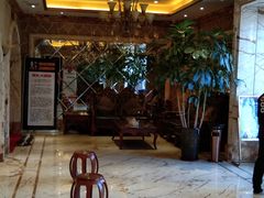 -金紫荆松骨休闲水会