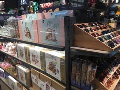 -酷乐潮玩(城西银泰城店)