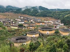 -初溪土楼群