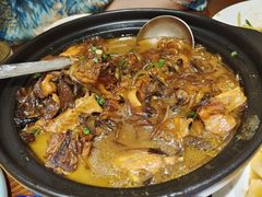 小鸡炖蘑菇-李老哈·东北菜(宋园路店)