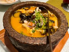 维园特色石锅豆腐-维园悦谱·海派家常菜(乌鲁木齐南路店)