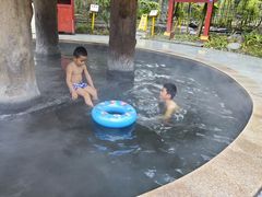 -中铁花水湾温泉酒店(大邑店)