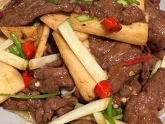 小炒牛肉-上名堂·鱼头好吃(体育场路店)