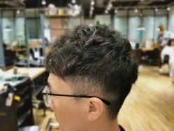 -Mentor Hair Salon