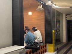 -CowCow其其·牛杂咖啡公司(六运店)