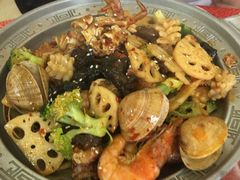 -地方名吃海鲜大馅蒸饺(北戴河店)