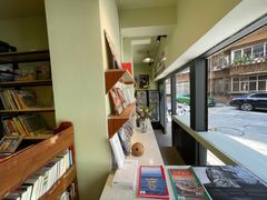 -麦田书店(国防路店)