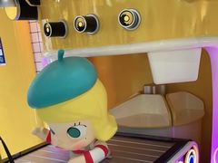 -泡泡玛特POPMART(上海环球港店)