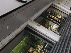 -星巴克(宁波东门银泰店)