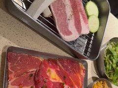 -蚂蚁洞·烤肉大营地(上海静安大悦城店)