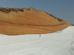 -采薇庄园四季滑雪场