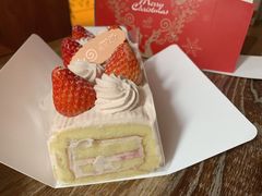 -花花卷卷·鲜食蛋糕(静安久光百货店)