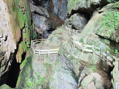 -龙水峡地缝景区