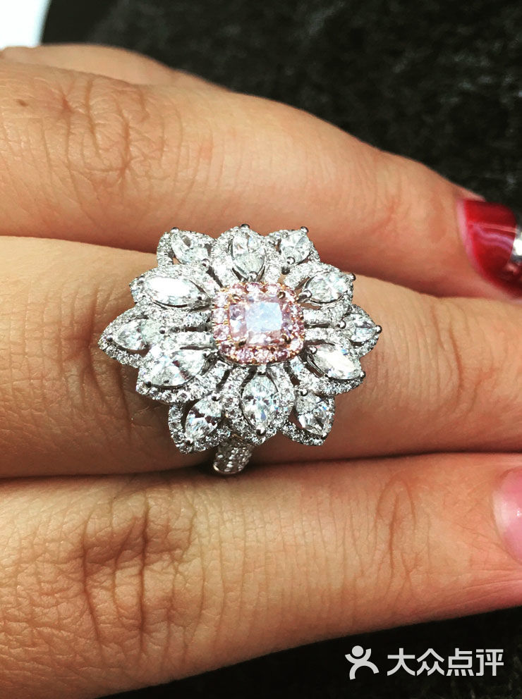 虹口区 四川北路 婚戒首饰 裸钻定制 enid钻石直销行(上海虹口旗舰店)