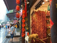 -八一好吃街·高品美食广场