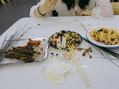 -陆元丰·兰州纯汤牛肉面(自强西路店)