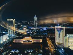 -Hi City·城市之巅