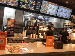 -汉堡王(EAC欧美中心店)