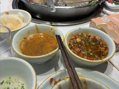 -乡土黄·鲜牛肉火锅·小龙虾(兴业街店)