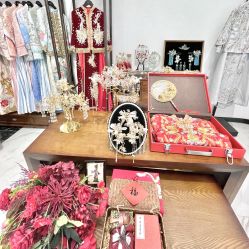 -禕·愫白婚纱商店