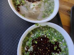 -马德元纯汤牛肉面(太奥广场店)