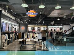 -法雅体育工厂店(皂君庙路店)