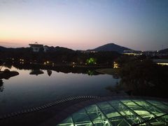 -上海佘山世茂艾美酒店