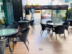 -深圳温德姆至尊酒店·大堂吧·户外花园