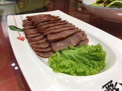 -乔家小院•本地小海鲜•非遗驴肉(万年泉路店)