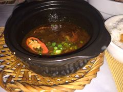 -Lanterns Vietnamese Restaurant