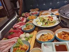 -明洞阿姨·韩式酱蟹烤肉·创意料理(三元桥店)