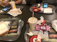 -麦当劳(城西银泰店)