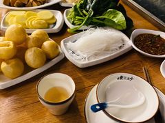 -聚汇三少·龙虾·中餐厅(莫邪路新天地店)